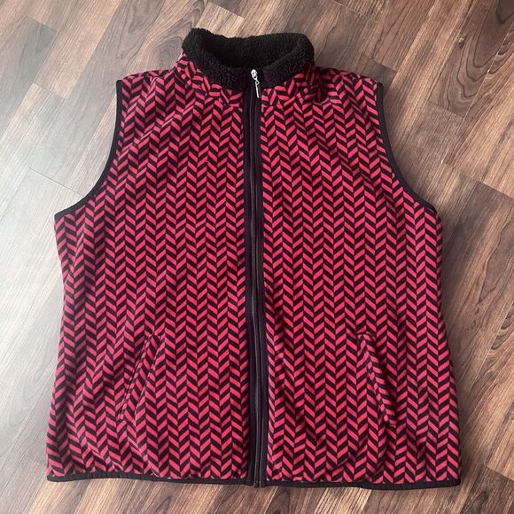Karen Scott Fleece Vest 1X Herringbone Red Black Full Zip Pockets Christmas - Picture 8 of 8